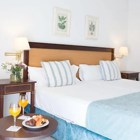 Guadacorte Park 4*