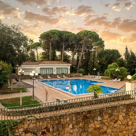 Guadacorte Park 4*