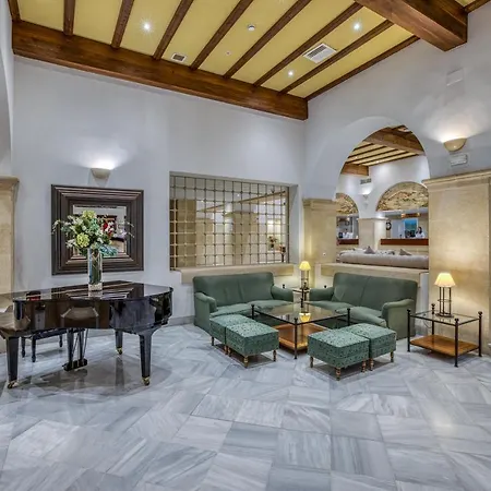 Guadacorte Park Hotel 4*