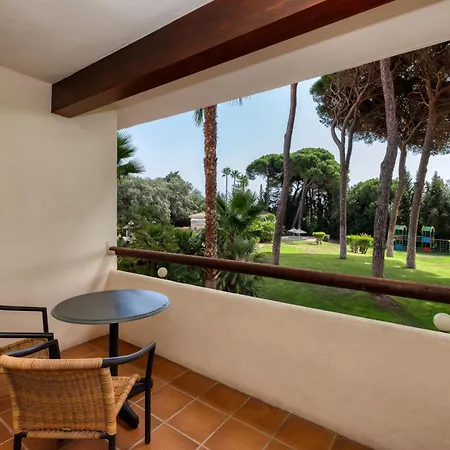 Guadacorte Park 4*