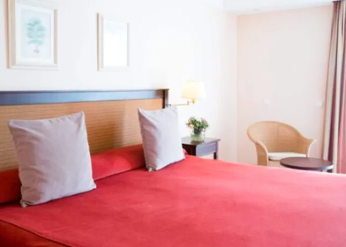 Hotel Azz Guadacorte Campo De Gibraltar 4*