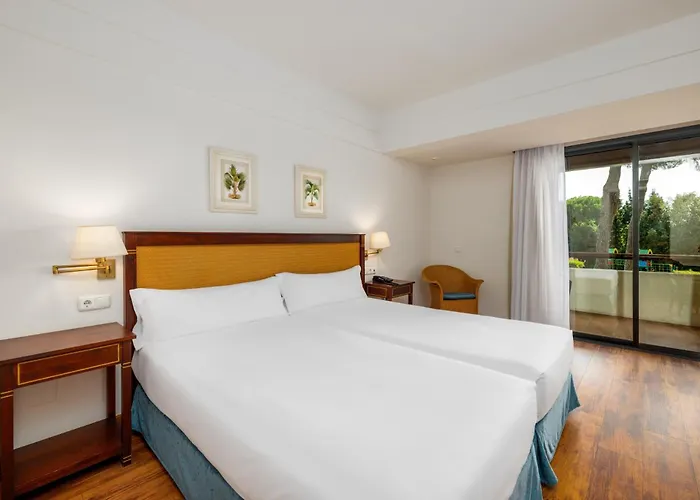 Hotel Azz Guadacorte Campo De Gibraltar