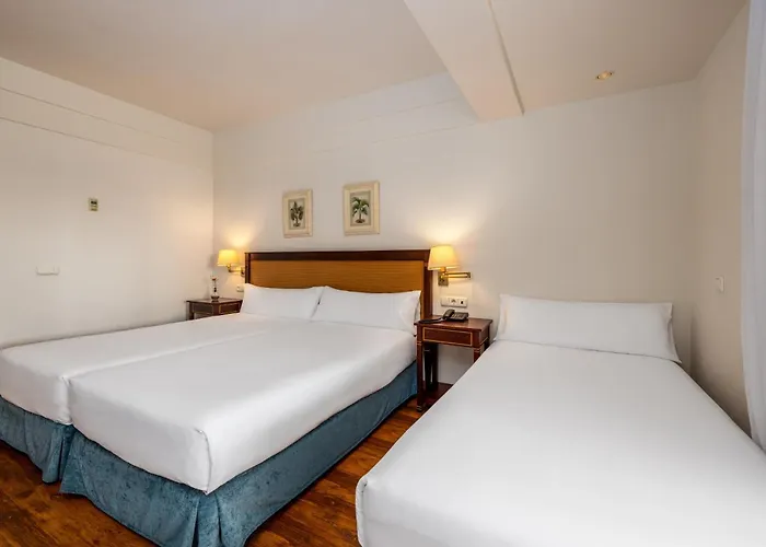 Hotel Azz Guadacorte Campo De Gibraltar 4*